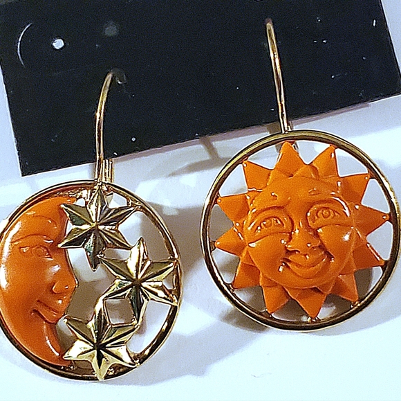 Sun and Moon Earrings by Francesca Visgonti - Picture 2 of 8